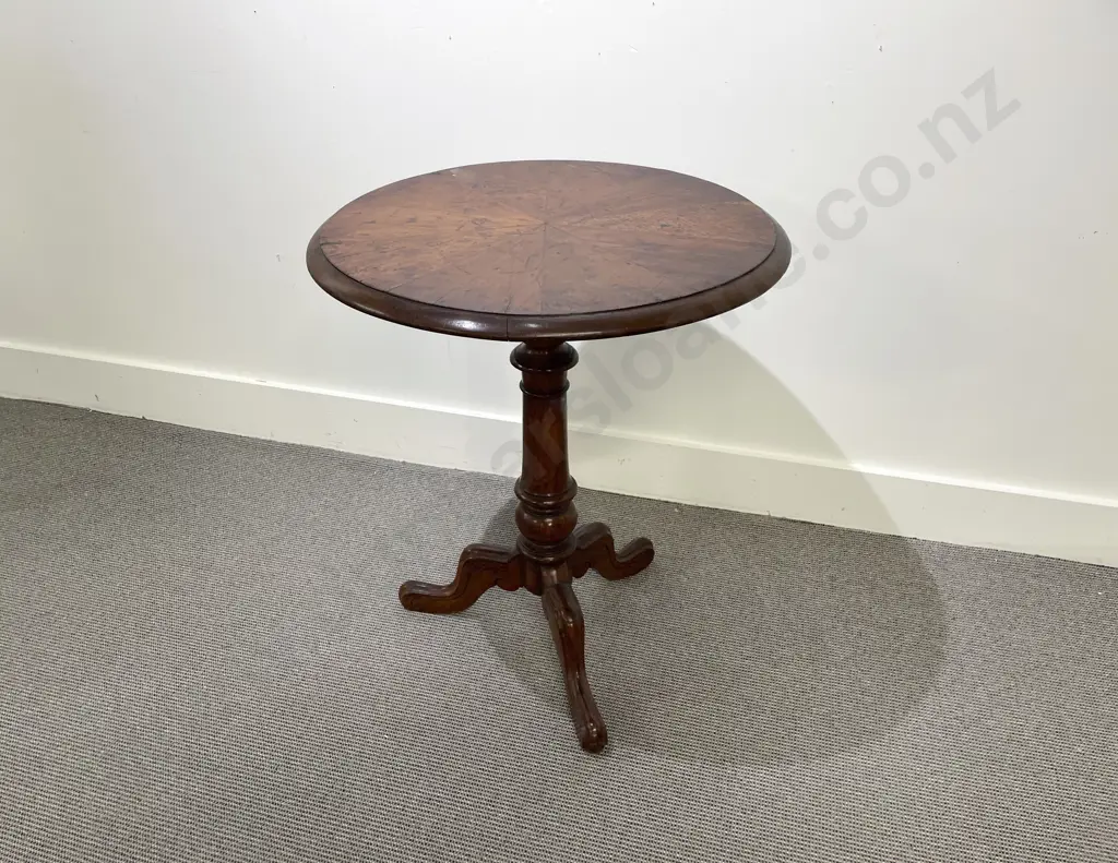C19th NZ Colonial Tripod Wine Table Image 1++