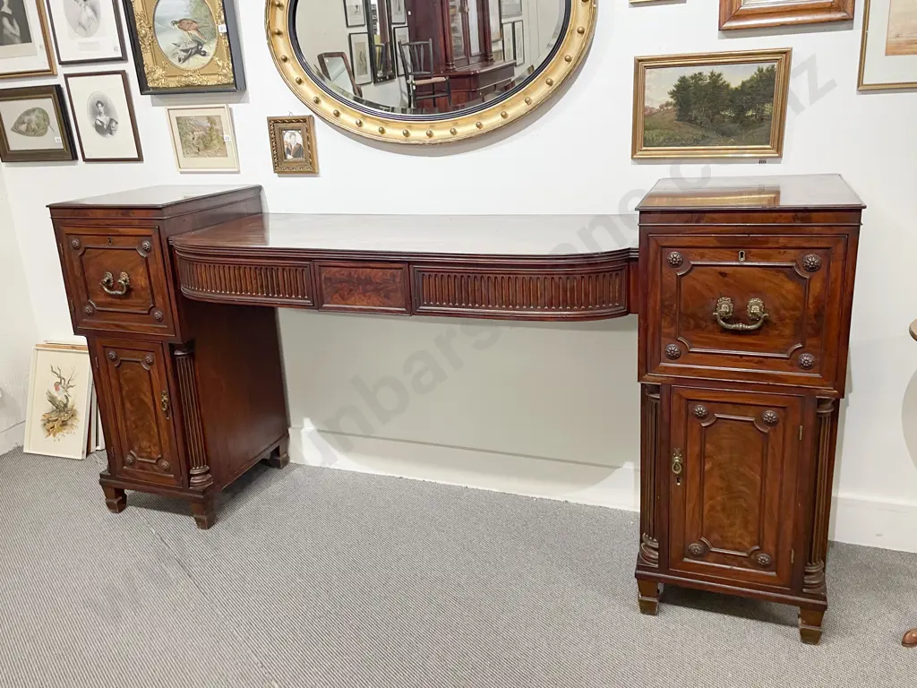 Fine Quality C19th Mahogany Pedestal Sideboard Image 1++