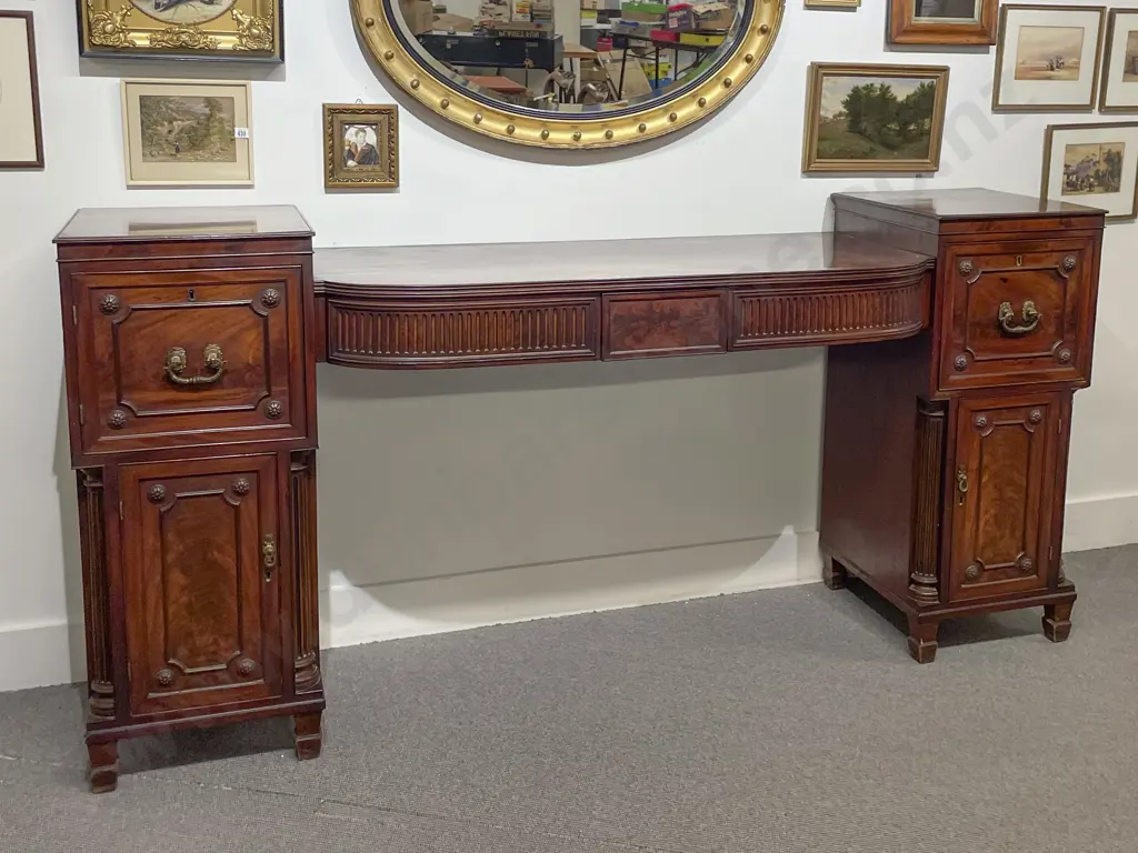 Fine Quality C19th Mahogany Pedestal Sideboard Image 1++
