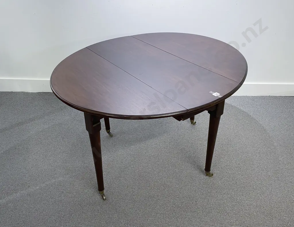 Geo III Mahogany Oval Dropleaf Dining Table Image 1++