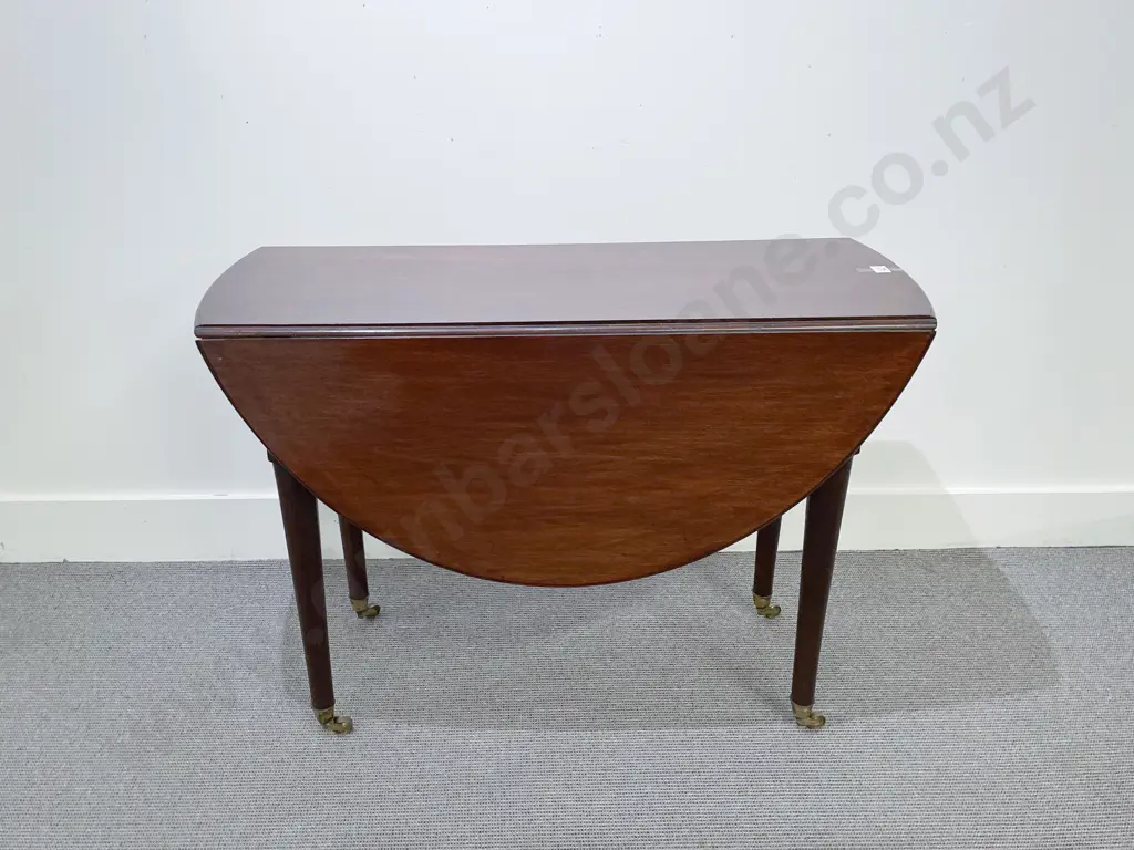 Geo III Mahogany Oval Dropleaf Dining Table Image 1++