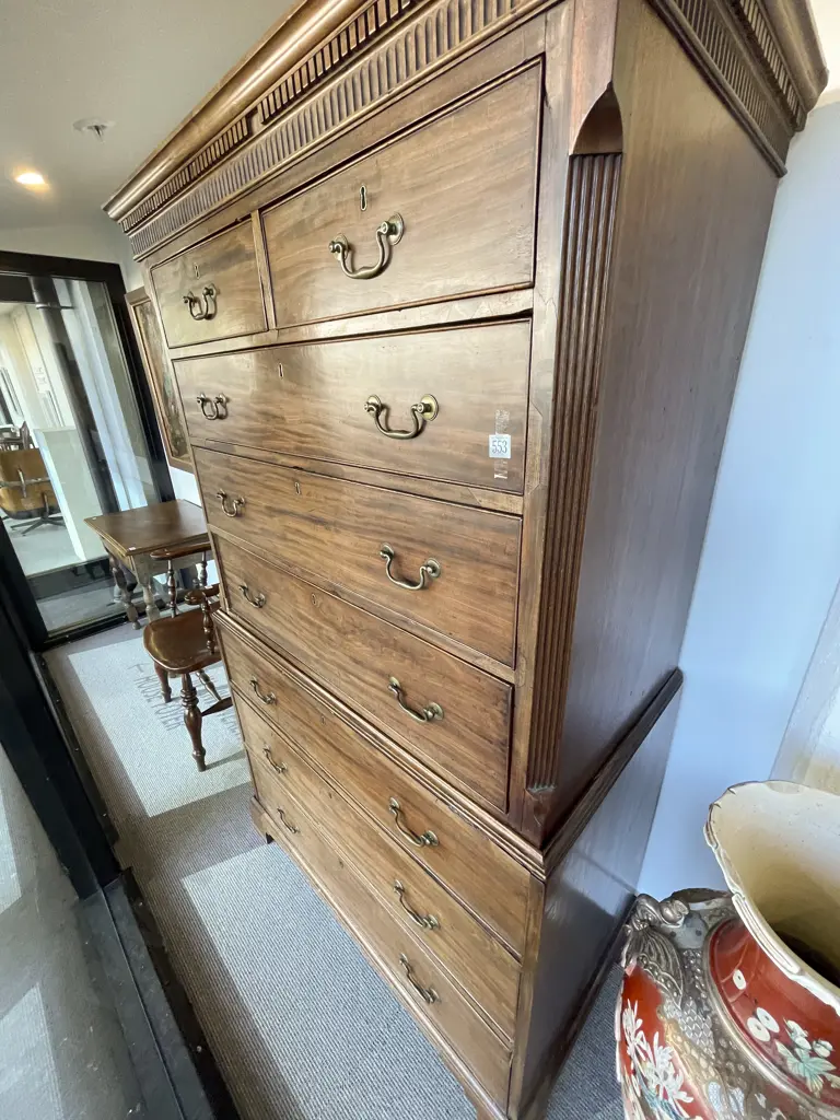 Geo III Mahogany Chest on Chest Image 1++