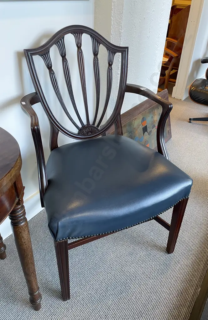 Hepplewhite Style Mahogany Elbow Chair Image 1++
