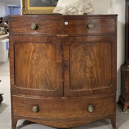 Regency Mahogany Bowfront Linen Press