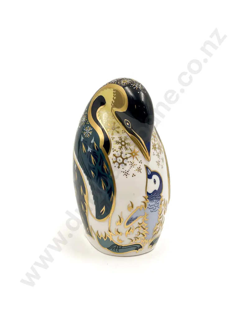 Royal Crown Derby "Penguin" Paperweight Image 1++
