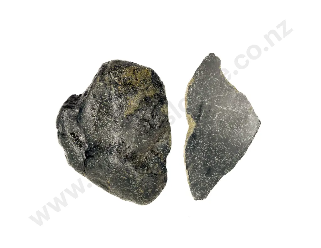 Spotted Serpentine Rock with Other Image 1++