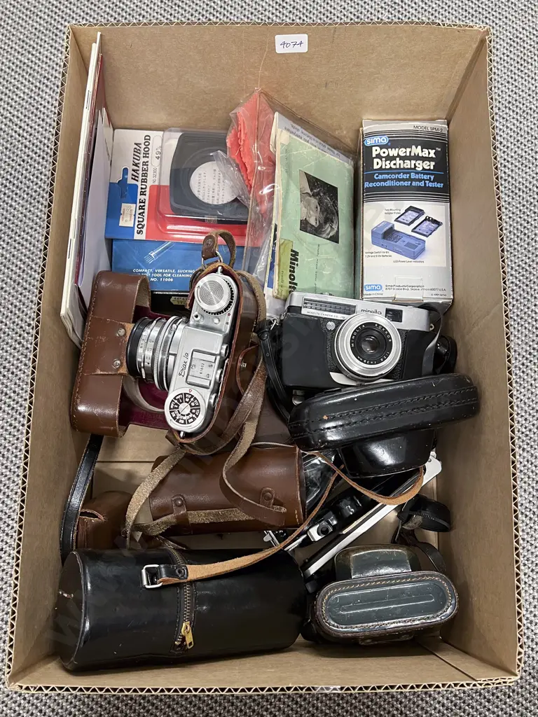 Minolta - P Camera with Braun Nurnberg Camera & Other Accessories Image 1++