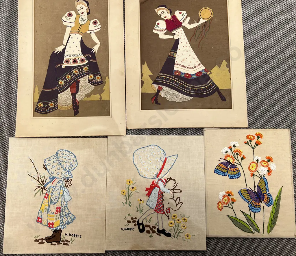 Quantity of Assorted Embroidery Image 1++