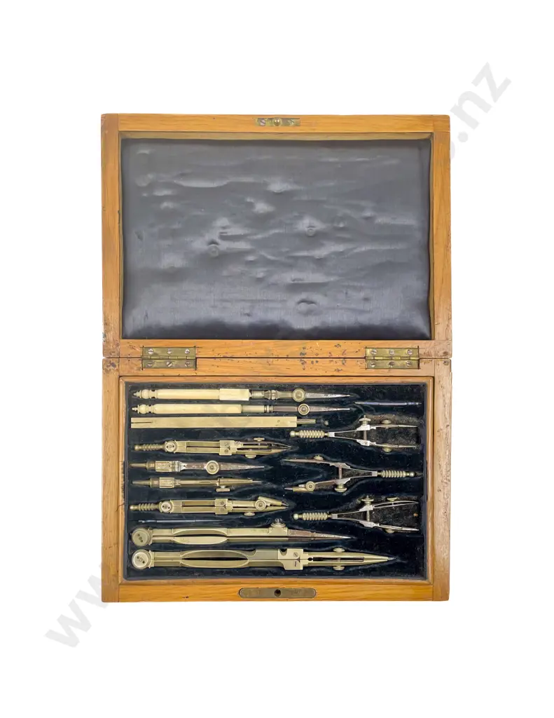 Antique Boxed Compass Set Image 1++