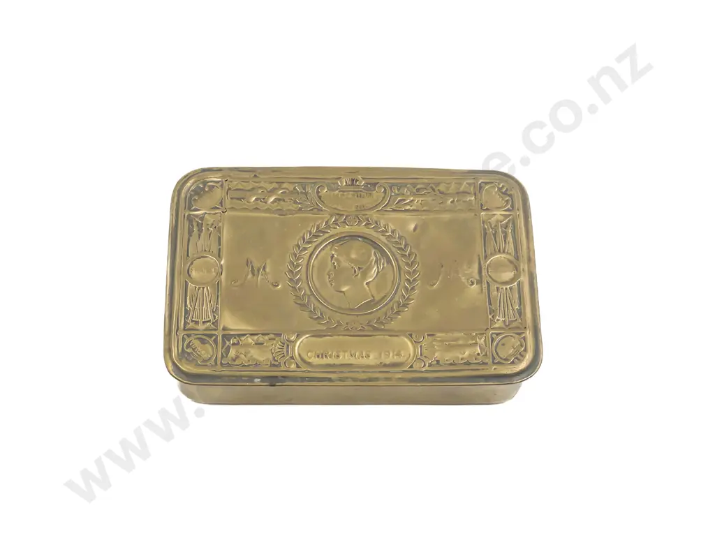 Brass WWI Queen Mary Christmas Tin Image 1++
