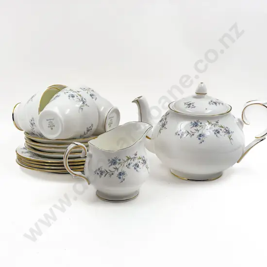 Duchess "Tranquility" 8 Place Dinner Service