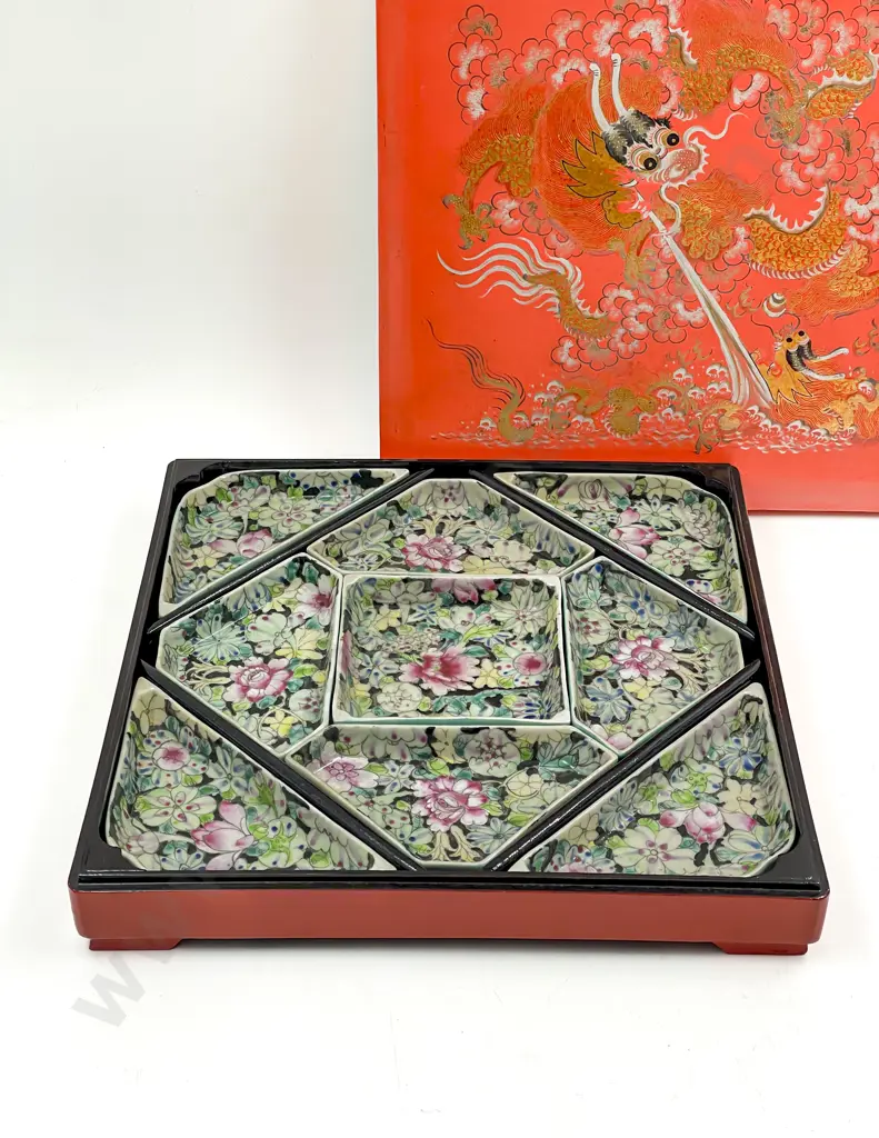 Two Lacquered Food Boxes Image 1++