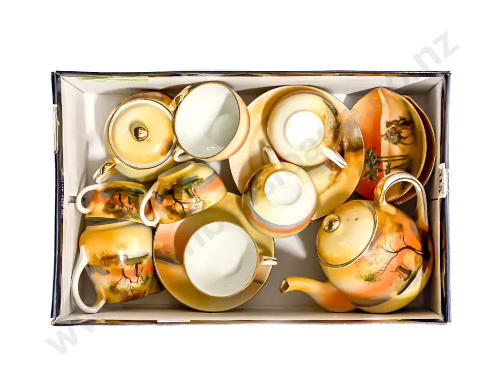 Bayreuth Style Toy Tea Set Image 1++