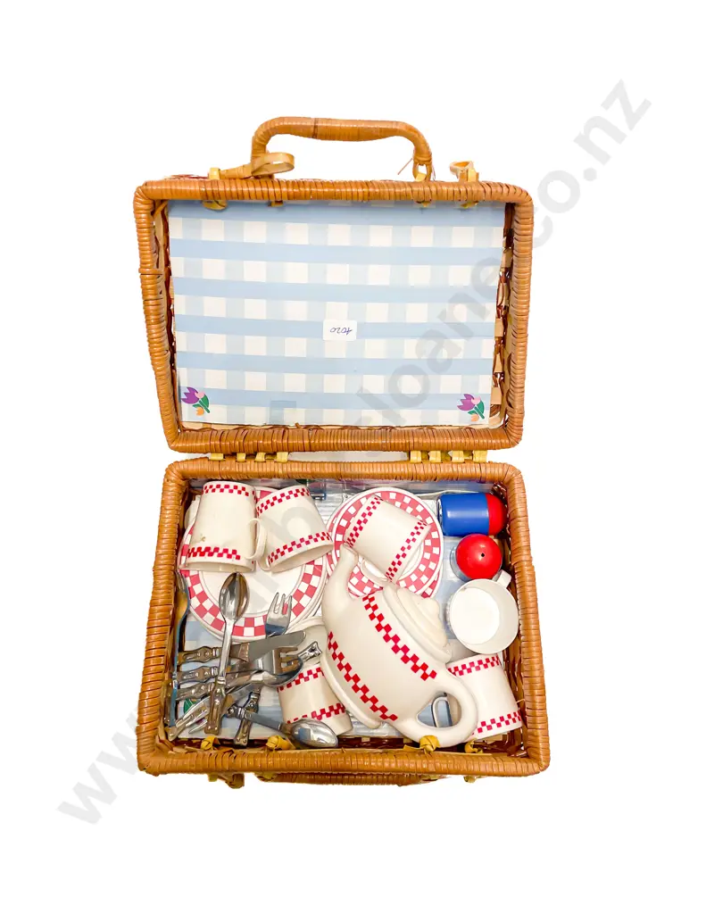 Toy Picnic Sets with Two Boxed Tea Sets and Other Image 1++