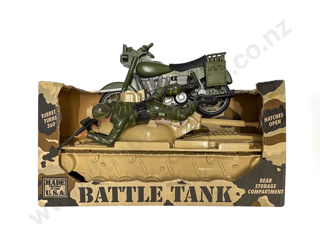 part Boxed all plastic Desert Command Tank and Military Motorcycle with Rider Image 1++