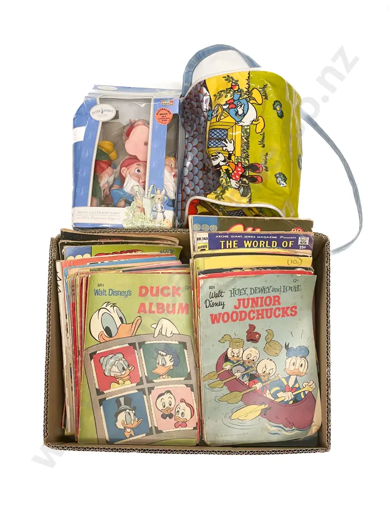 Collection of Vintage Disney Comics Circa 1967-8 with Bag and Snow White Dwarves Image 1++