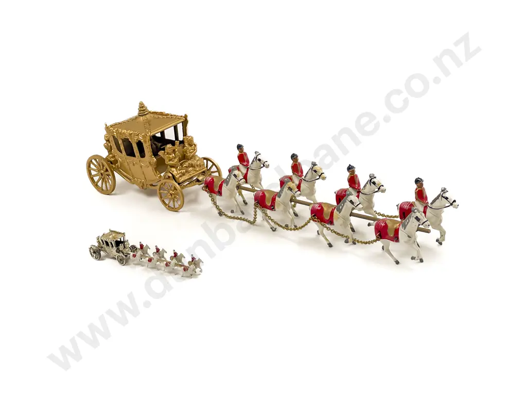 Matchbox Lesney Miniature Coronation Coach & Horses with Large Crescent Coach & Horses Image 1++