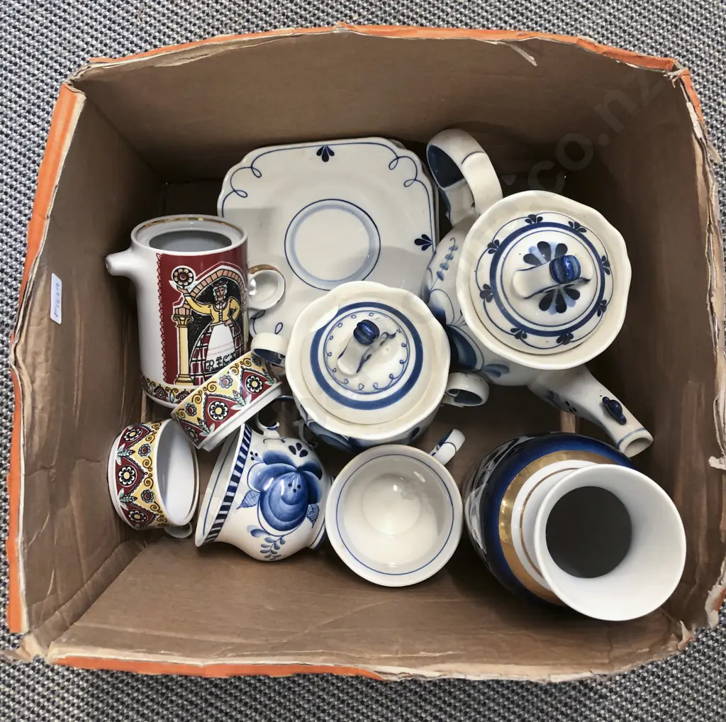 Quantity of Assorted China Image 1++