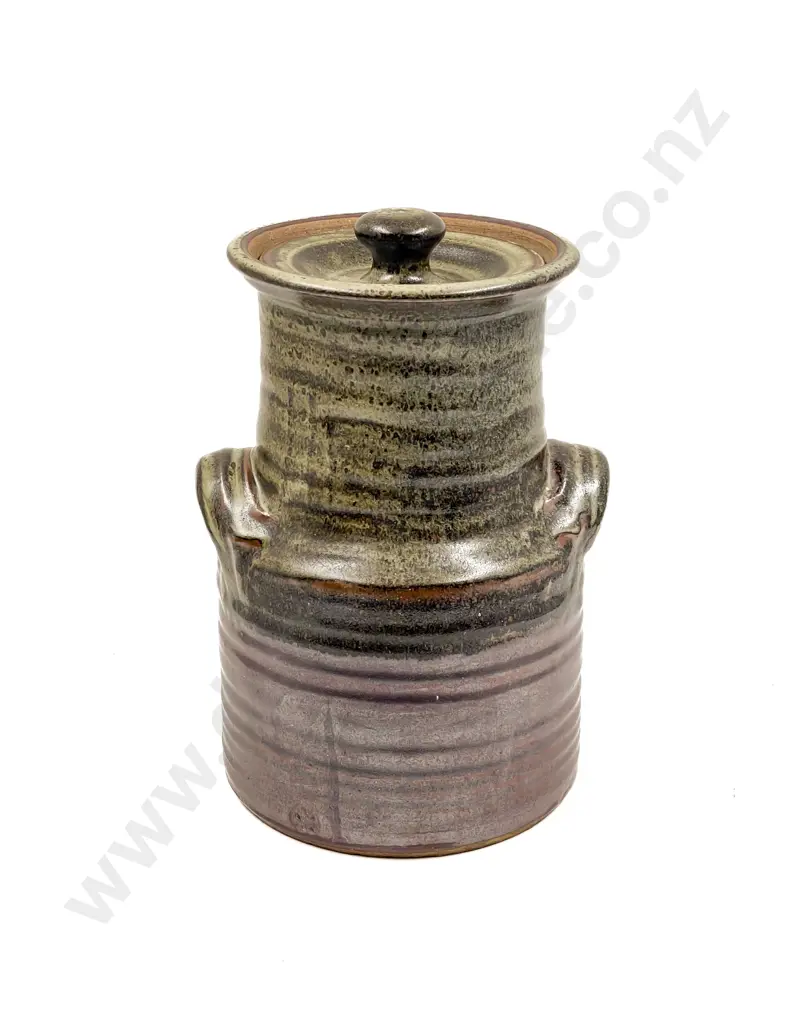 NZ Pottery Lidded Crock Image 1++