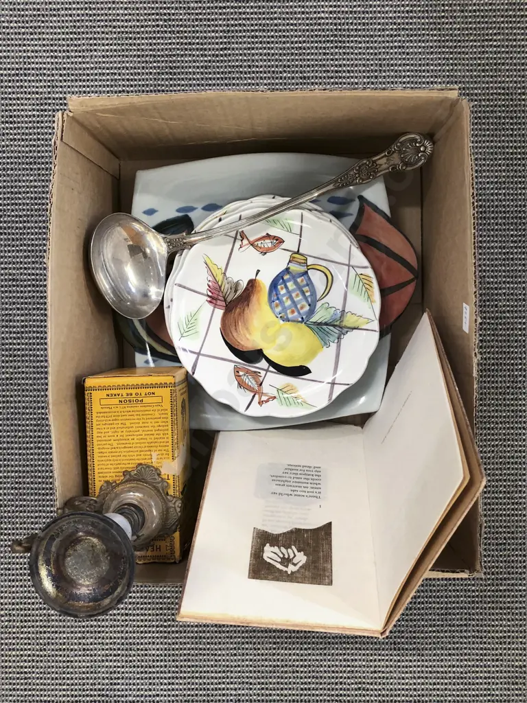 Vintage Boxed Cresolene Vaporiser with Pegasus Pete by Molly Ames etc Image 1++