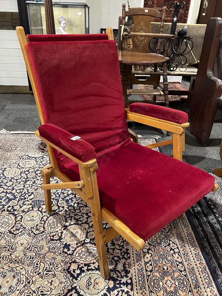 T.Rigby & Co "Telefold" Chair Image 1++