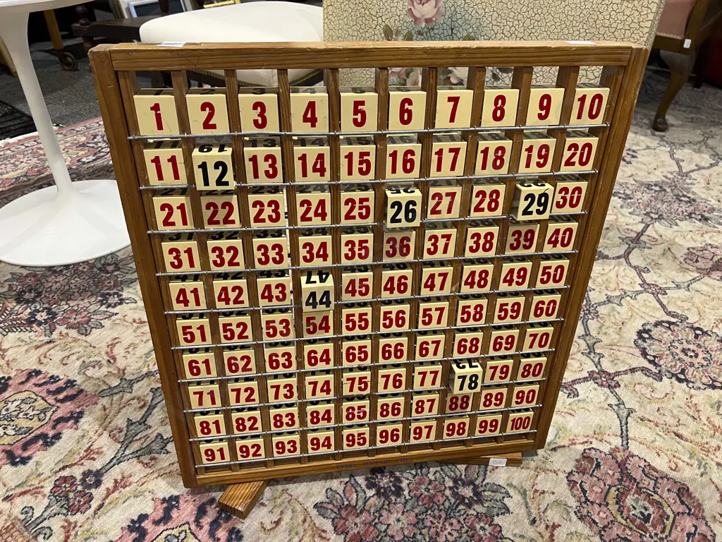 Vintage Classroom Counting Aid Image 1++