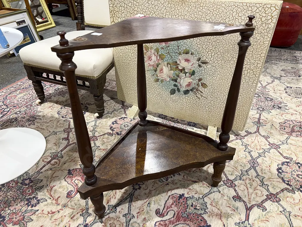 Corner What-Not (for restoration or parts) Image 1++