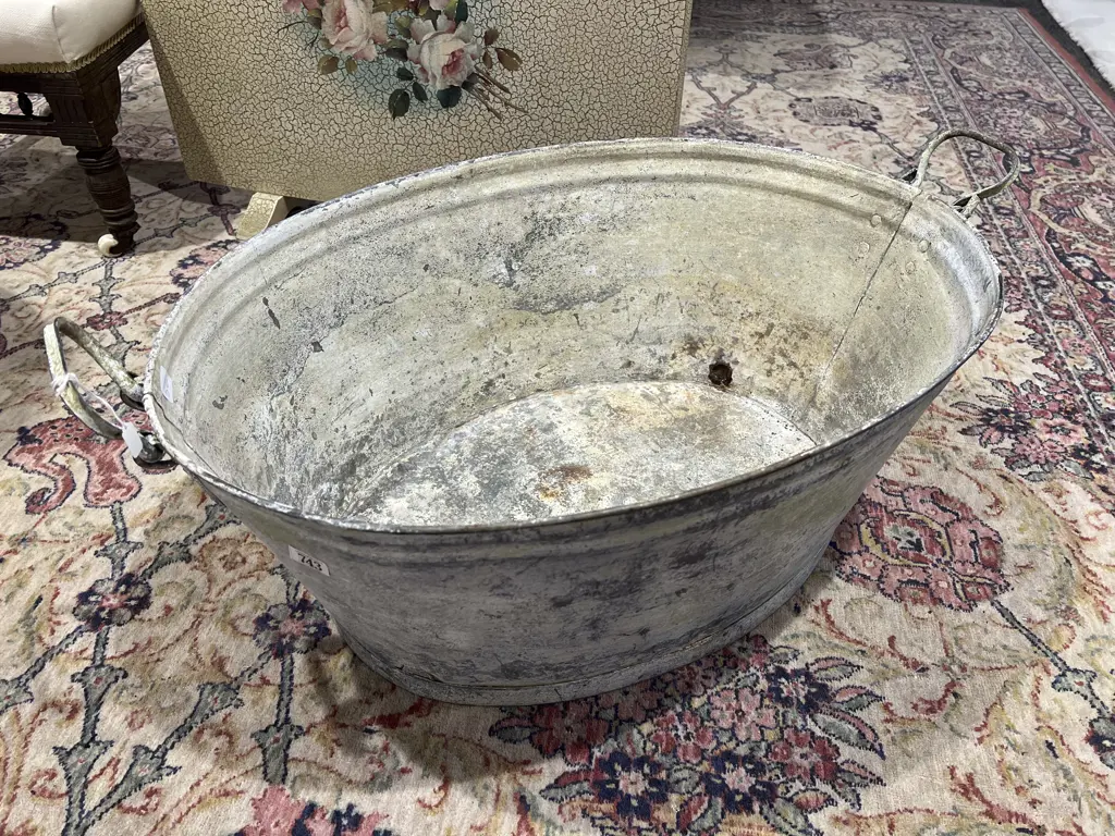 Vintage Aluminium Laundry Tub Image 1++