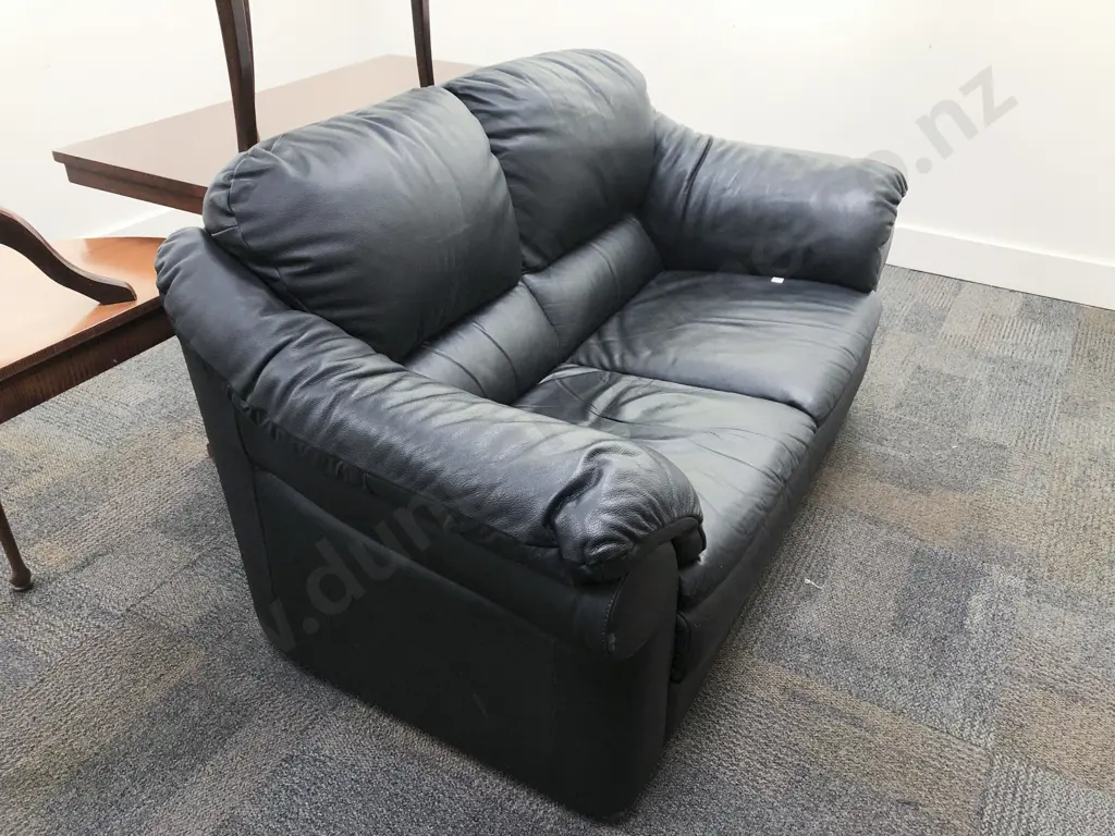 Natuzzi Two Seater Leather Sofa Image 1++