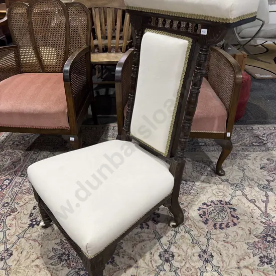 Prie-Dieu Kneeler Chair