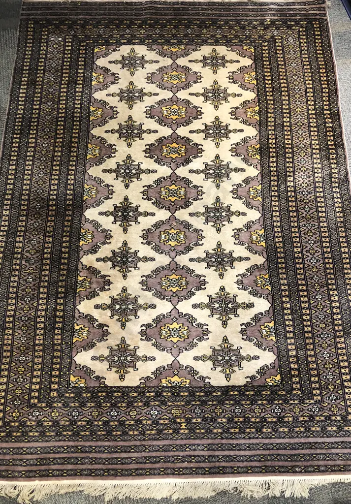 Persian Floor Rug Image 1++