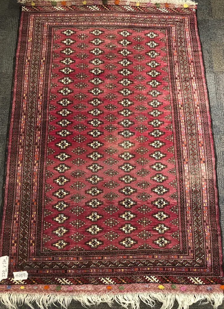 Large Persian Floor Rug Image 1++