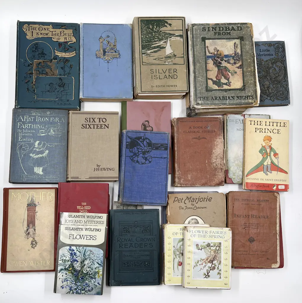 Box of Assorted Vintage Children's Picture Books Image 1++