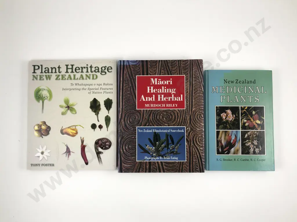 Three New Zealand Medicinal Plant Reference Books Image 1++