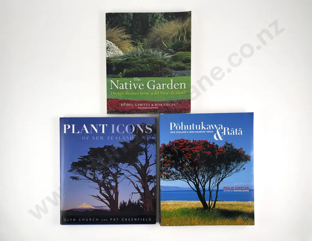 Three NZ Plant Reference Volumes Image 1++