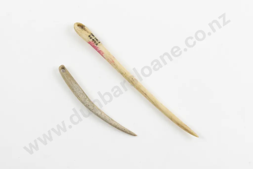 Two Bone Cloak Pins (Aurei) Image 1++