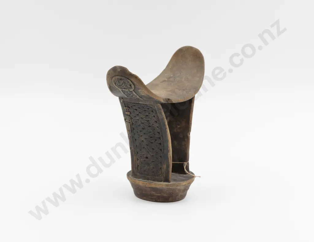 A Somali Headrest Image 1++