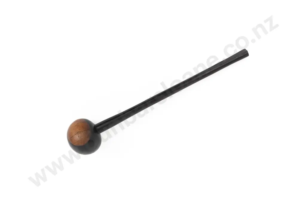 A Large And Impressive African Knobkerrie (Long Throwing Club) Image 1++