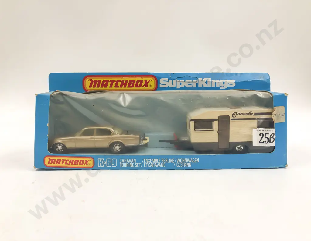 Matchbox Boxed Super King K-69 Caravan Touring Set Image 1++