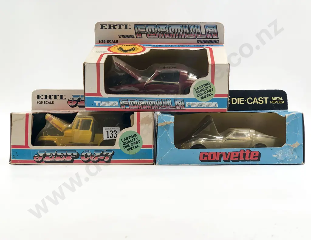 Ertl Three Boxed 1:25 Models Image 1++