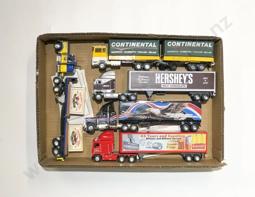 Five Large Matchbox Collector Series Unboxed Advertising Container Trucks Image 1++