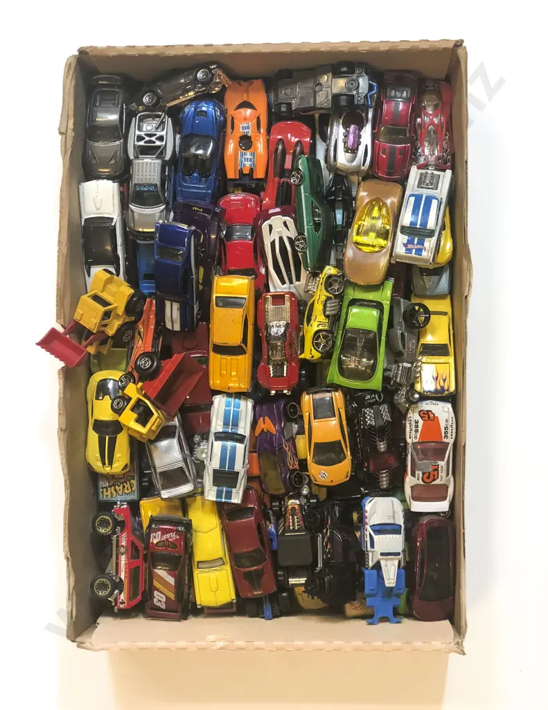 Qty Mainly Hotwheels Models Image 1++