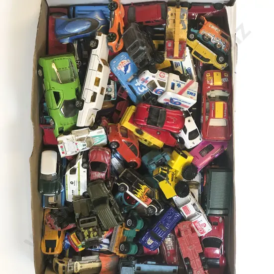 Qty Assorted Manufacture Diecast Models