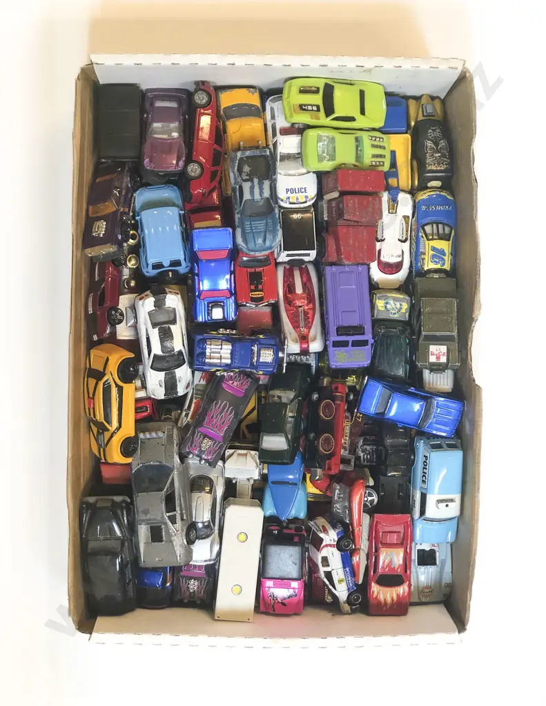 Qty Assorted Manufacture Diecast Models Image 1++