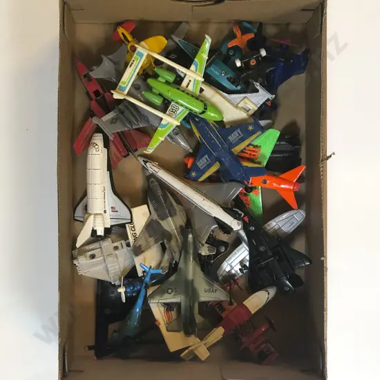 Qty Assorted Manufacture Diecast Aircraft Models