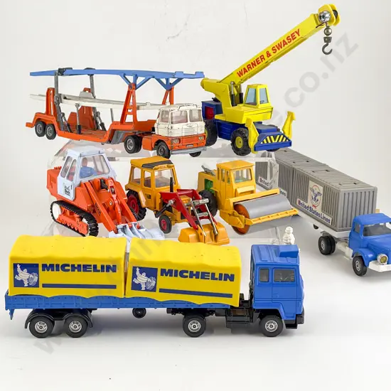 Qty Corgi Models