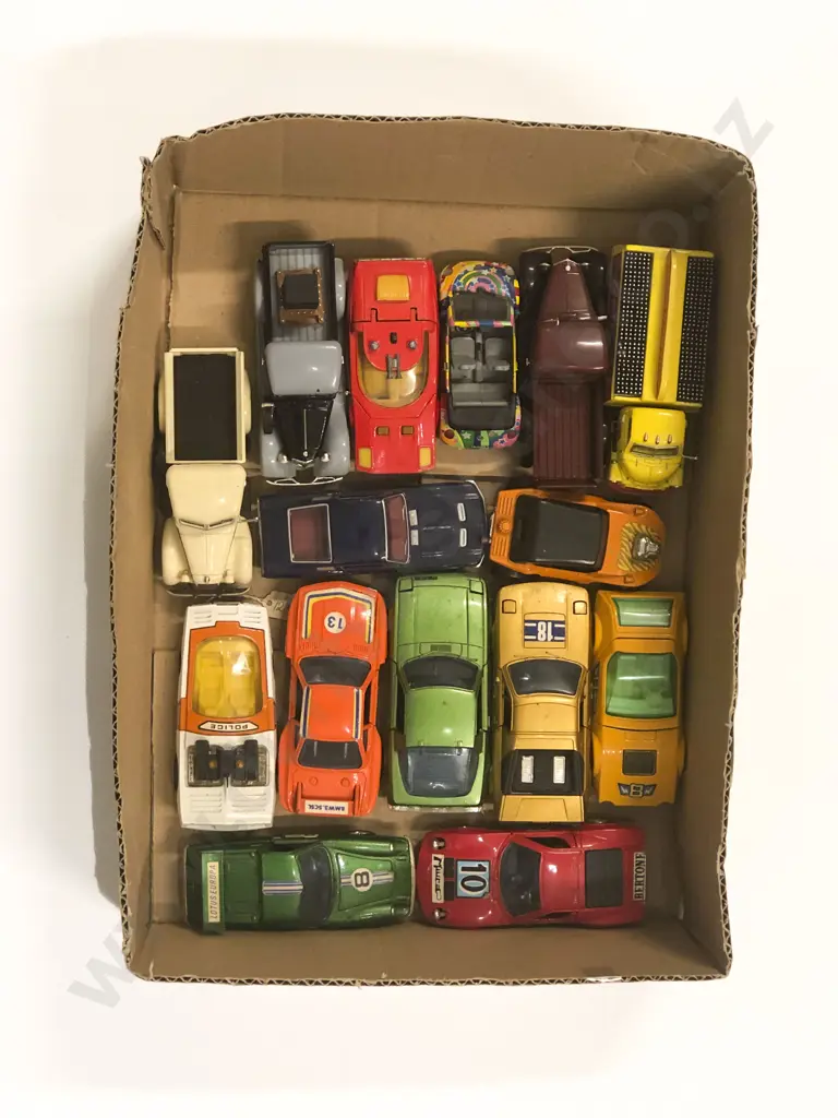 Qty Matchbox Collector Mixed Series and Assorted Other Vehicles Image 1++
