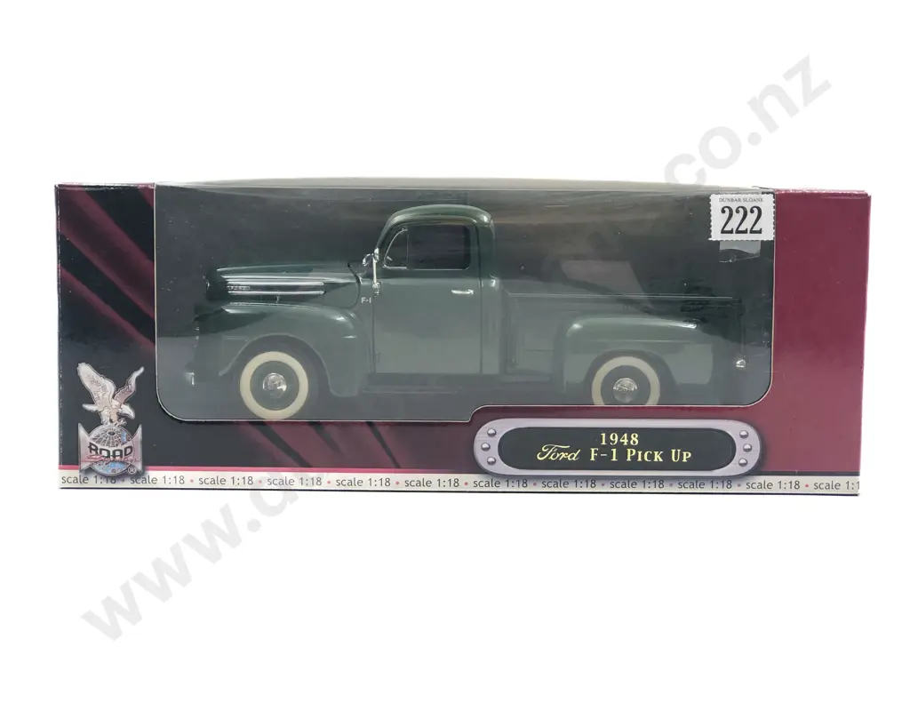 Road Signature Boxed 1:18 1948 Ford F-1 Pick Up Image 1++