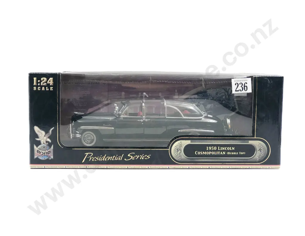 Road Signature Boxed Presidential Series 1:24 1950 Lincoln Cosmopolitan Image 1++
