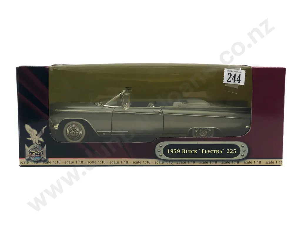 Road Signature Boxed 1:18 1959 Electra 225 Image 1++